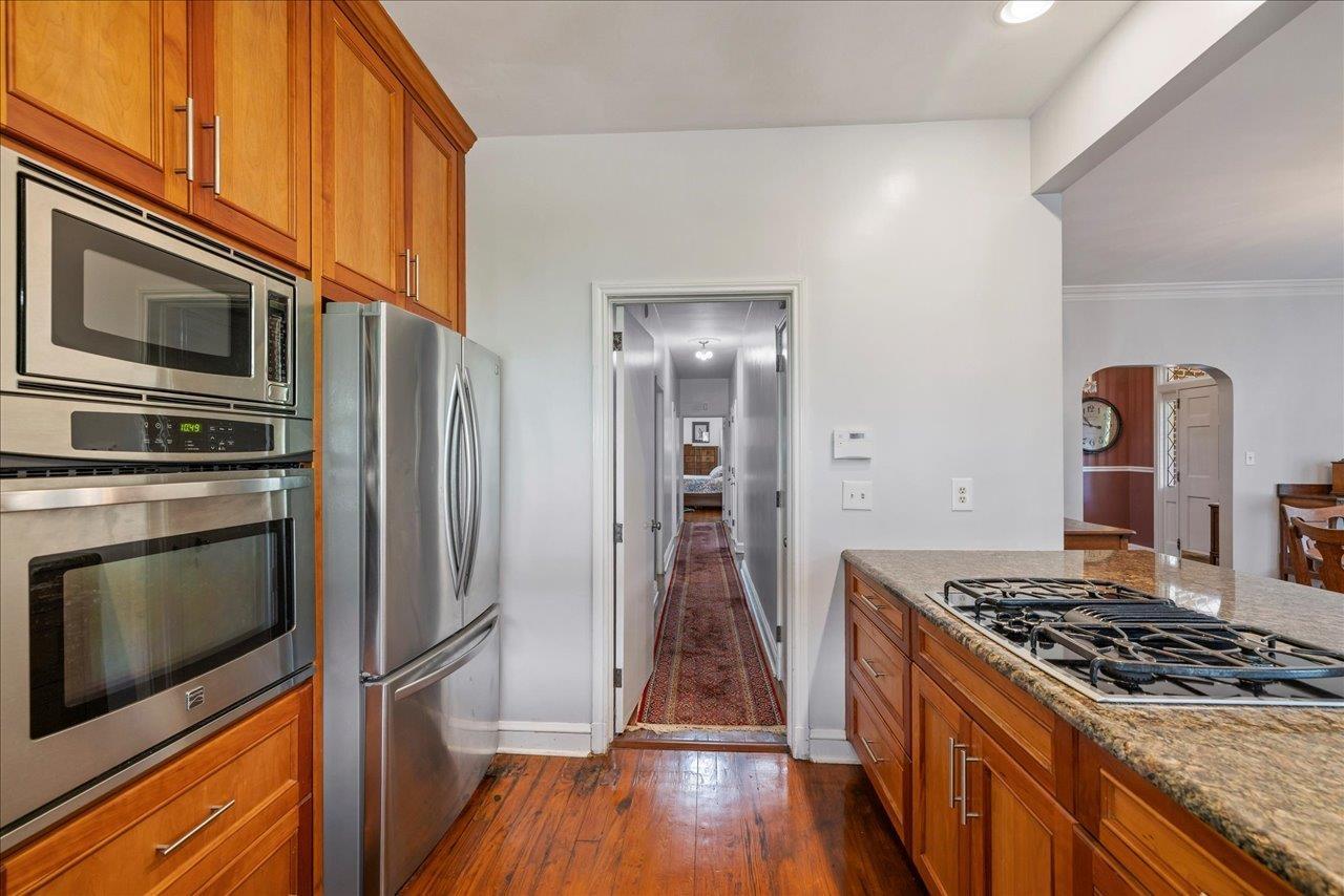 Tallahassee, Florida, 32303, United States, 4 Bedrooms Bedrooms, ,3 BathroomsBathrooms,Residential,For Sale,1959119