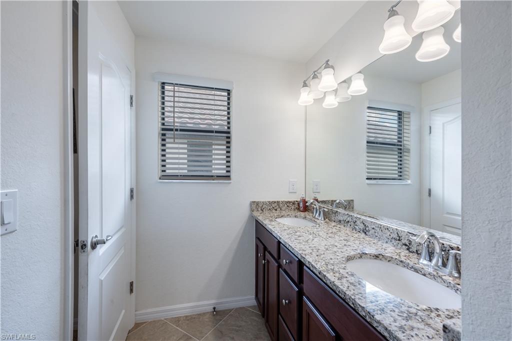 Naples, Florida, 34120, United States, 5 Bedrooms Bedrooms, ,3 BathroomsBathrooms,Residential,For Sale,1866877