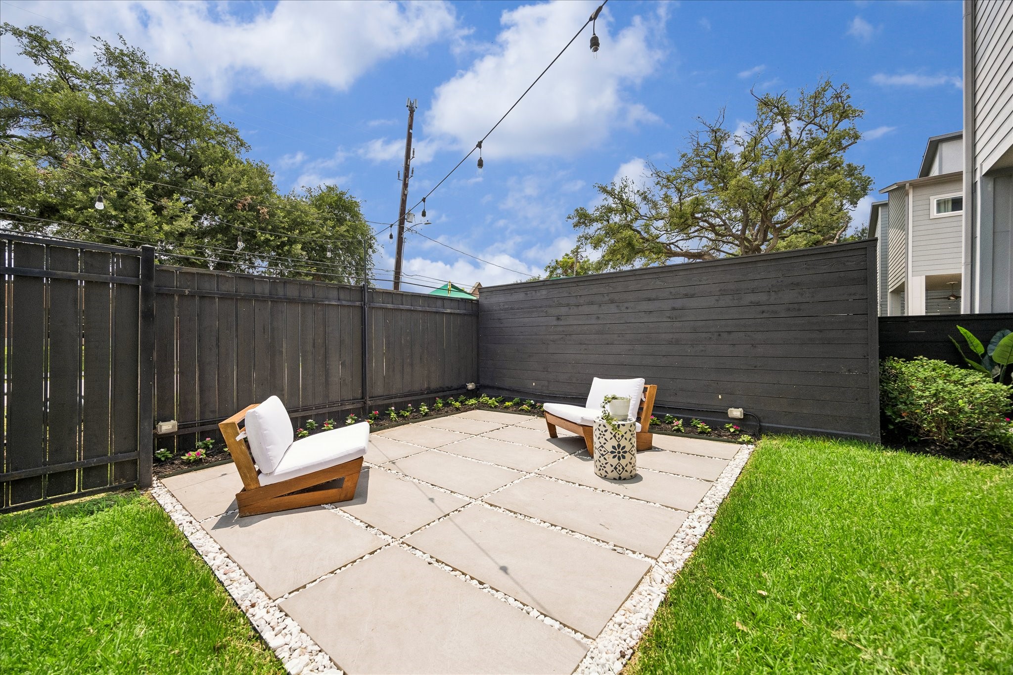  7702 Jacquelyn Oaks Road - 物件實景