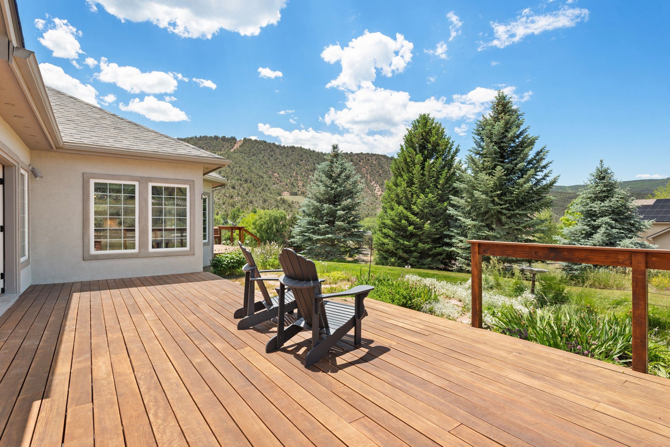  Move-In Ready Mountain Living - 物件實景