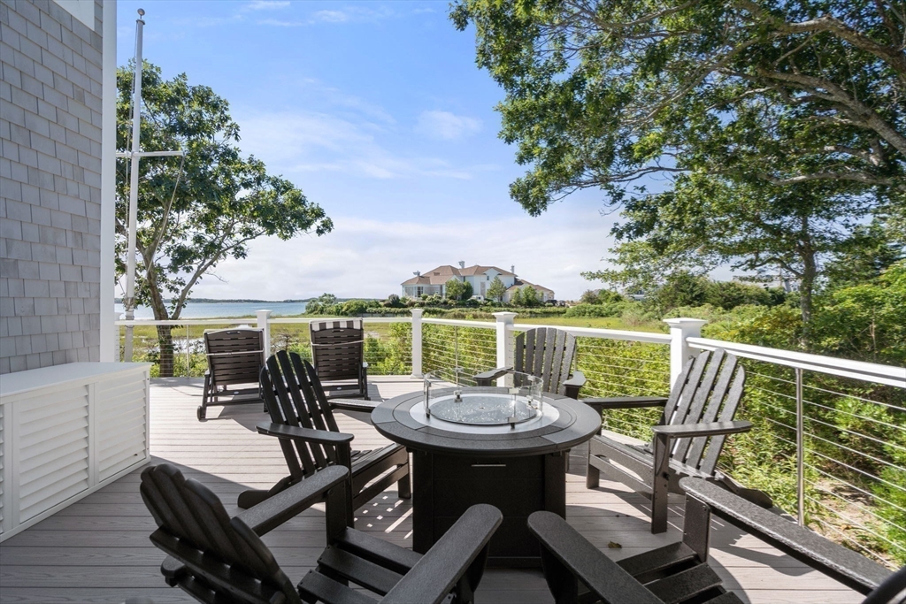 Yarmouth, Massachusetts, 02673, United States, 10 Bedrooms Bedrooms, ,10 BathroomsBathrooms,Residential,For Sale,1876062