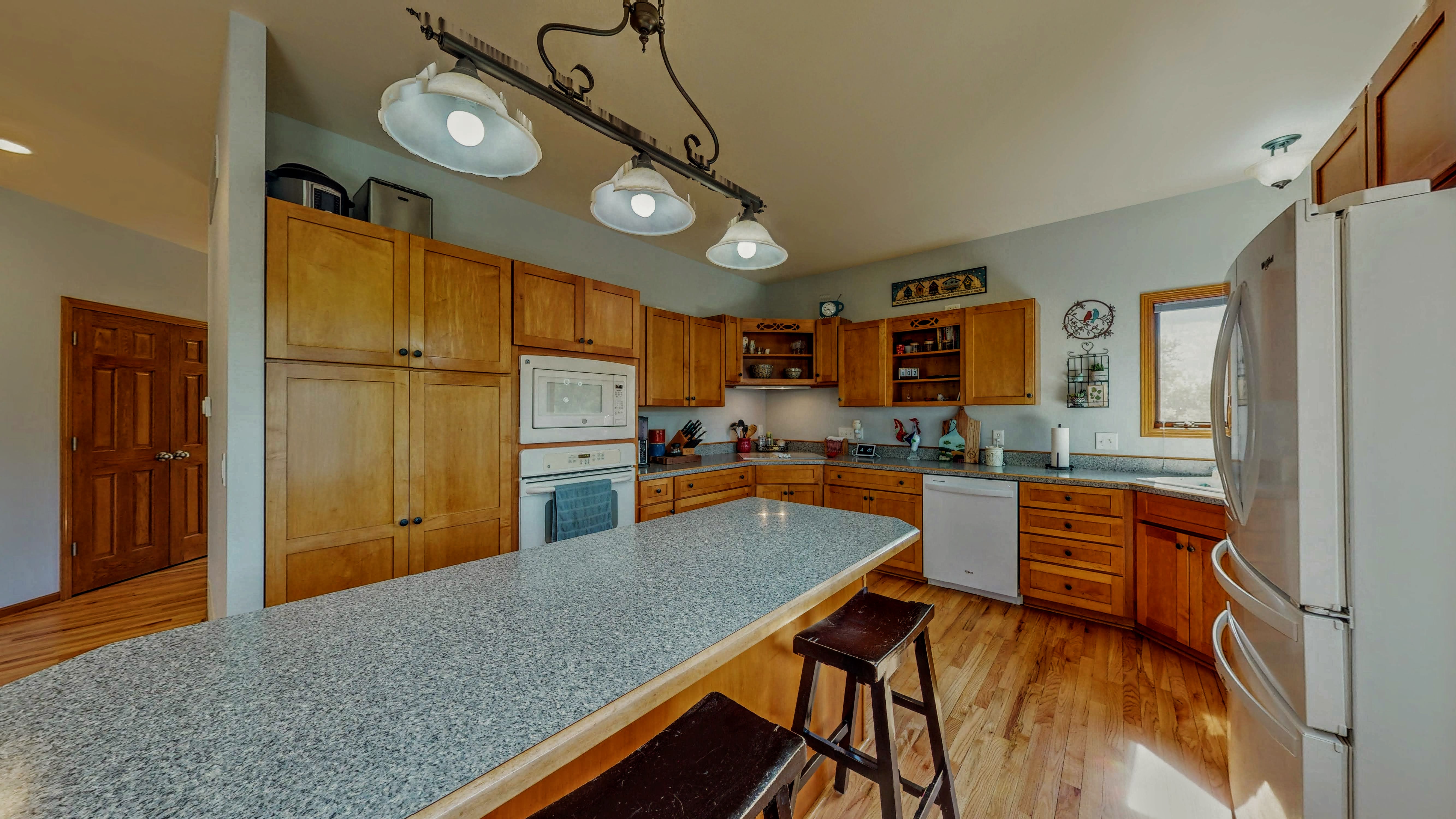 Jefferson, Wisconsin, 53549, United States, 4 Bedrooms Bedrooms, ,4 BathroomsBathrooms,Residential,For Sale,1984363