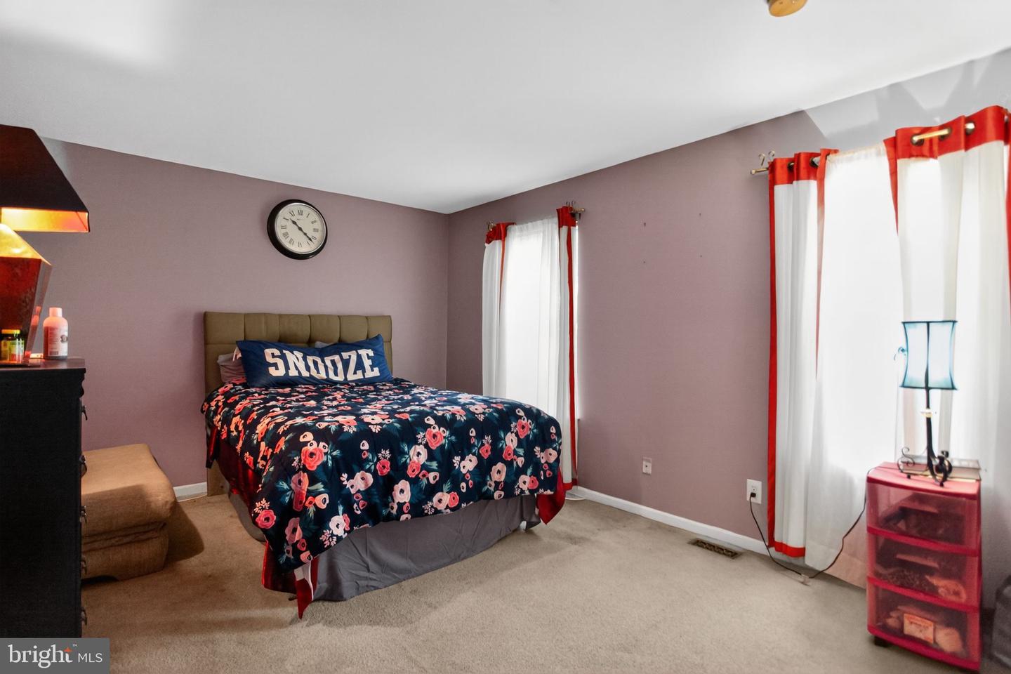 Burlington, New Jersey, 08016, United States, 4 Bedrooms Bedrooms, ,3 BathroomsBathrooms,Residential,For Sale,1988939