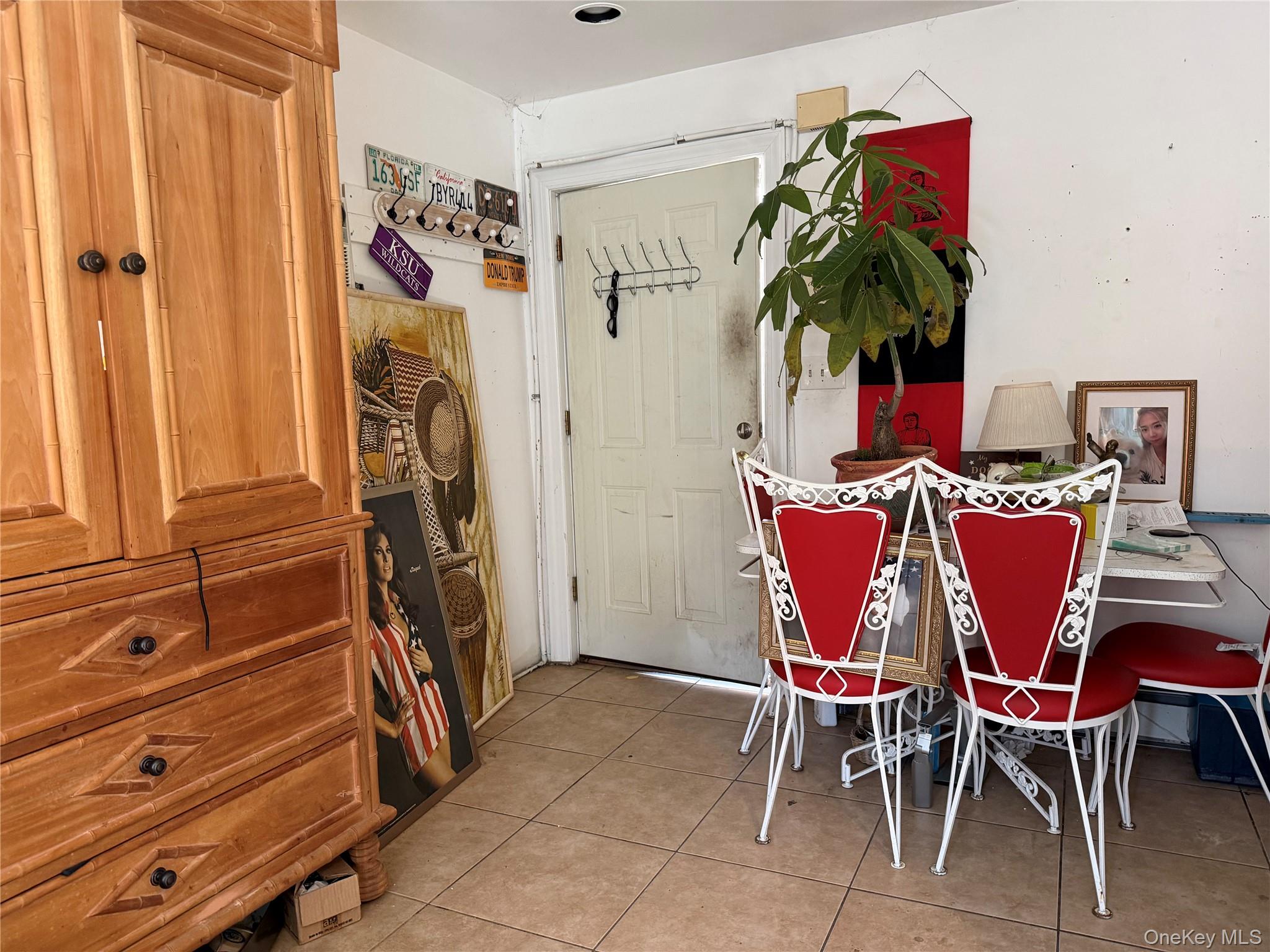 Long Beach, New York, 11561, United States, 5 Bedrooms Bedrooms, ,4 BathroomsBathrooms,Residential,For Sale,1989696