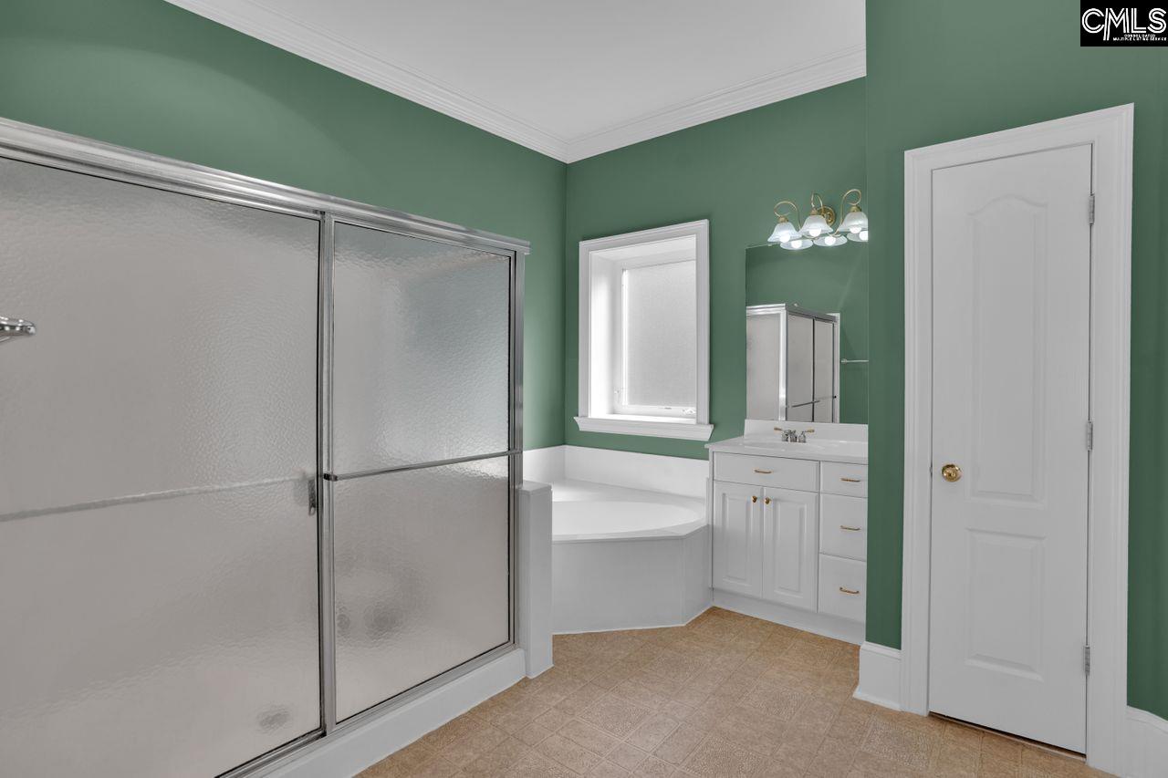 Lexington, South Carolina, 29072, United States, 4 Bedrooms Bedrooms, ,5 BathroomsBathrooms,Residential,For Sale,2003179