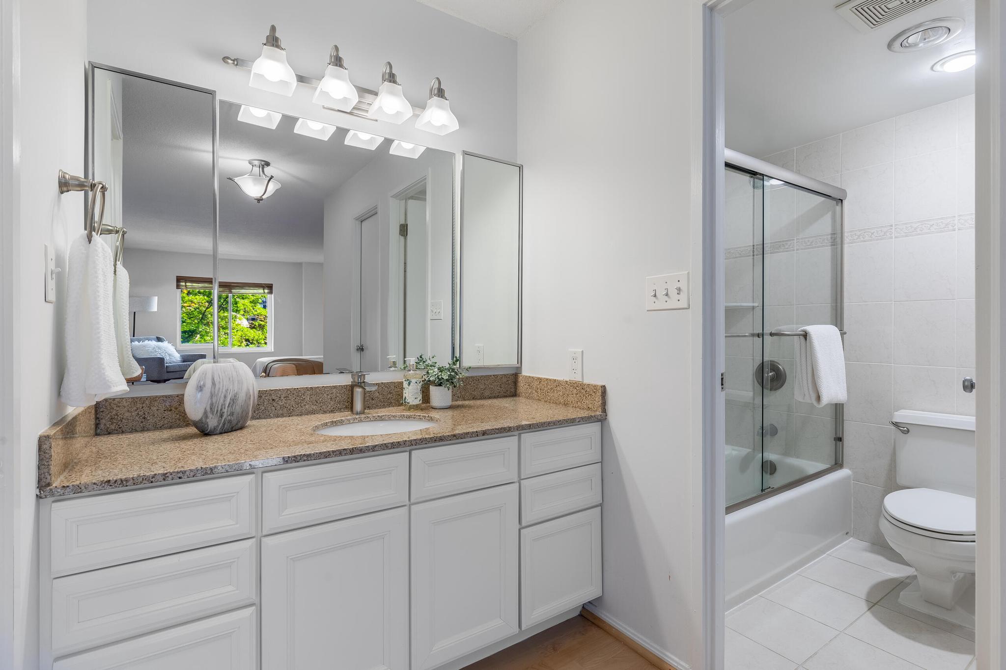  8360 Greensboro Drive, Mclean, VA, 22102 - 物件實景