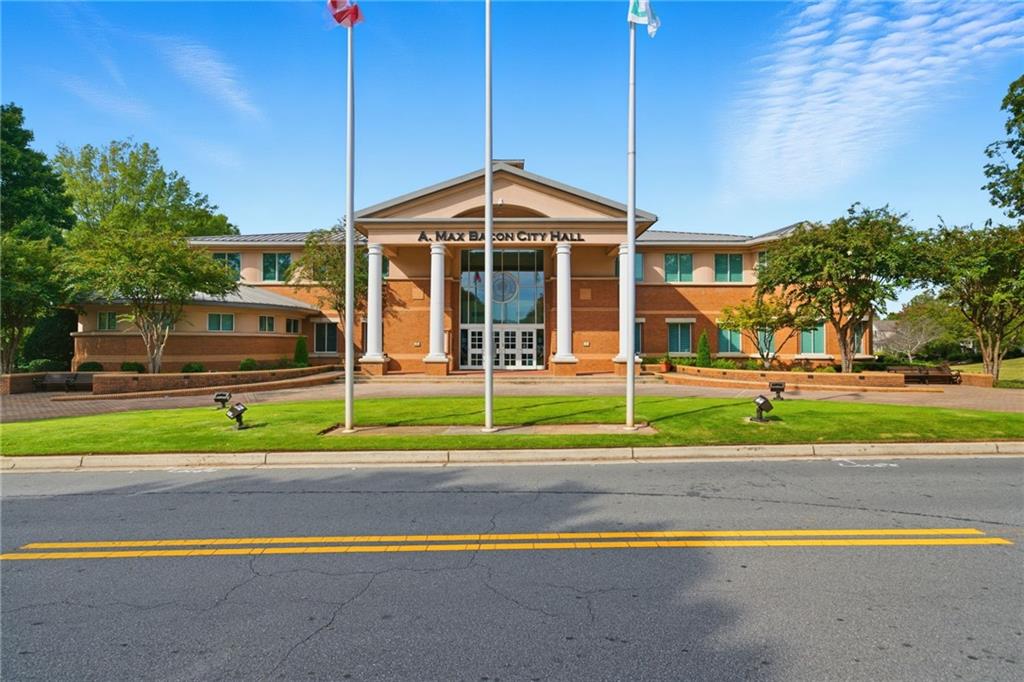 Smyrna, Georgia, 30080, United States, 3 Bedrooms Bedrooms, ,3 BathroomsBathrooms,Residential,For Sale,2015322