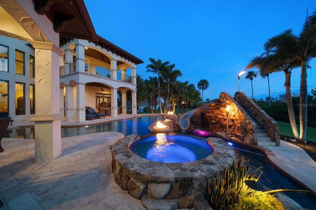 Largo, Florida, 33774, United States, 5 Bedrooms Bedrooms, ,7 BathroomsBathrooms,Residential,For Sale,1876225