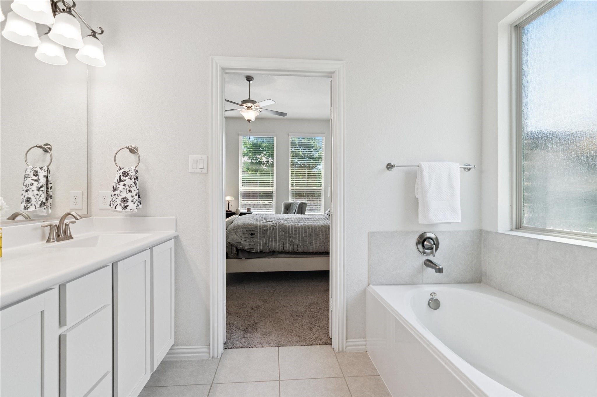 Celina, Texas, 76227, United States, 5 Bedrooms Bedrooms, ,5 BathroomsBathrooms,Residential,For Sale,1828377