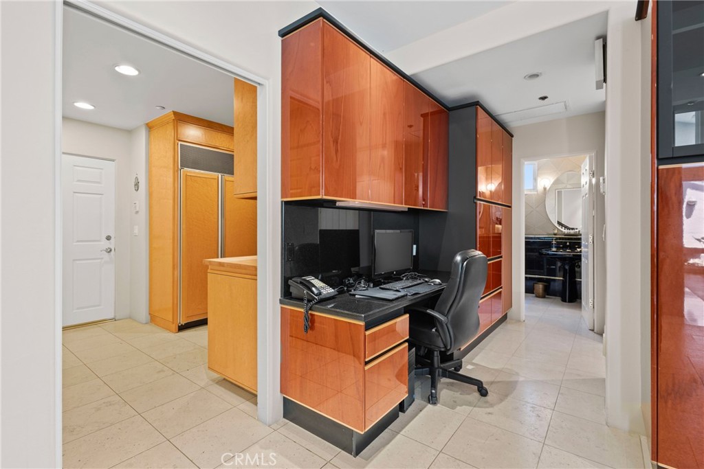 Claremont, California, 91711, United States, 4 Bedrooms Bedrooms, ,6 BathroomsBathrooms,Residential,For Sale,1893668