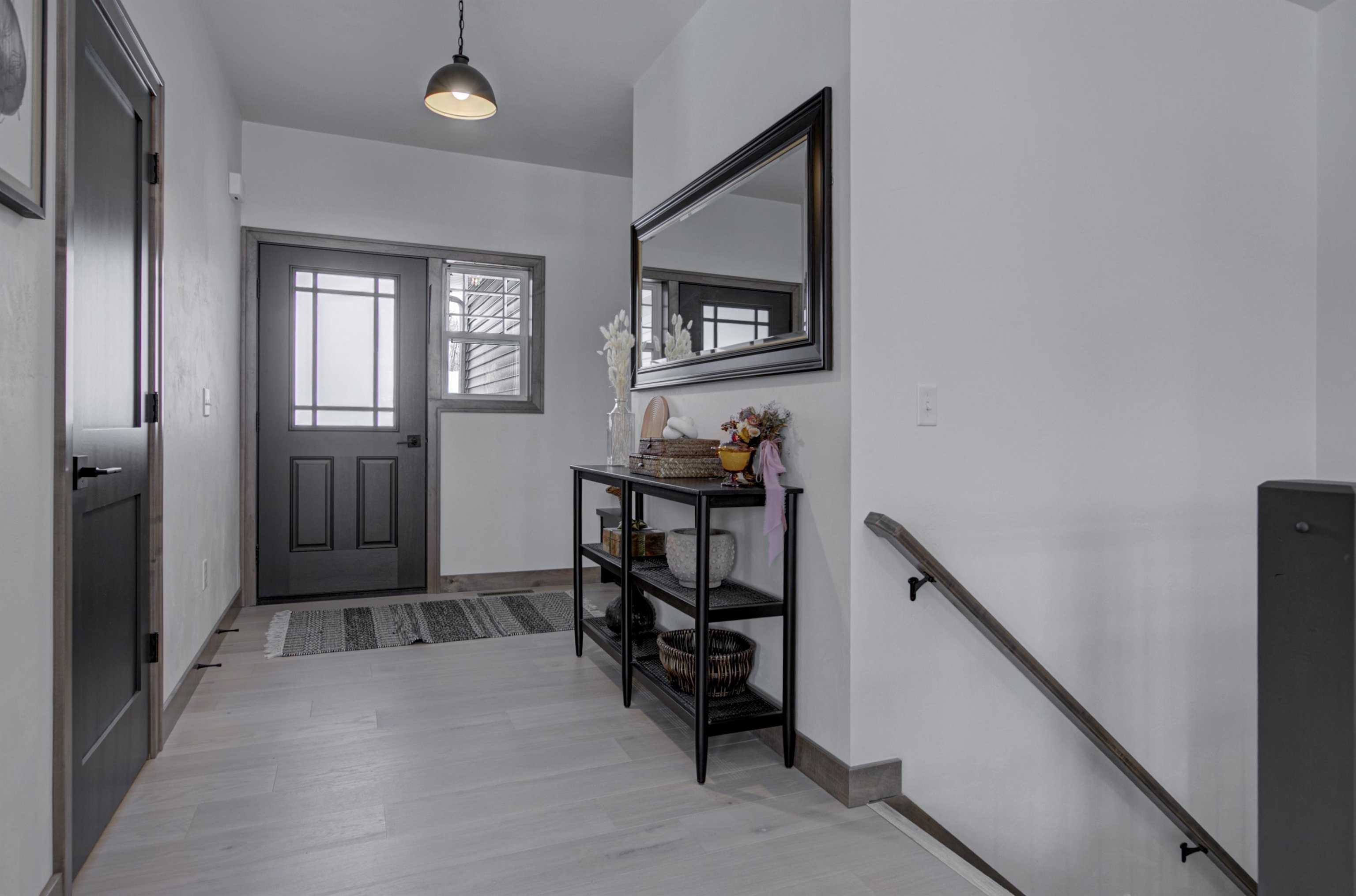 Neenah, Wisconsin, 54956-8964, United States, 4 Bedrooms Bedrooms, ,3 BathroomsBathrooms,Residential,For Sale,1846194