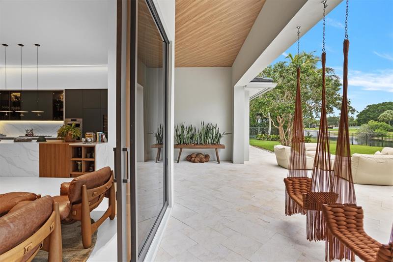 Weston, Florida, 33331, United States, 7 Bedrooms Bedrooms, ,9 BathroomsBathrooms,Residential,For Sale,1946951