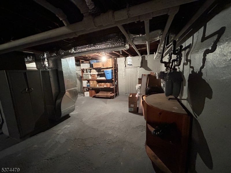 Hawthorne Boro, New Jersey, 07506, United States, 2 Bedrooms Bedrooms, ,2 BathroomsBathrooms,Residential,For Sale,1903261