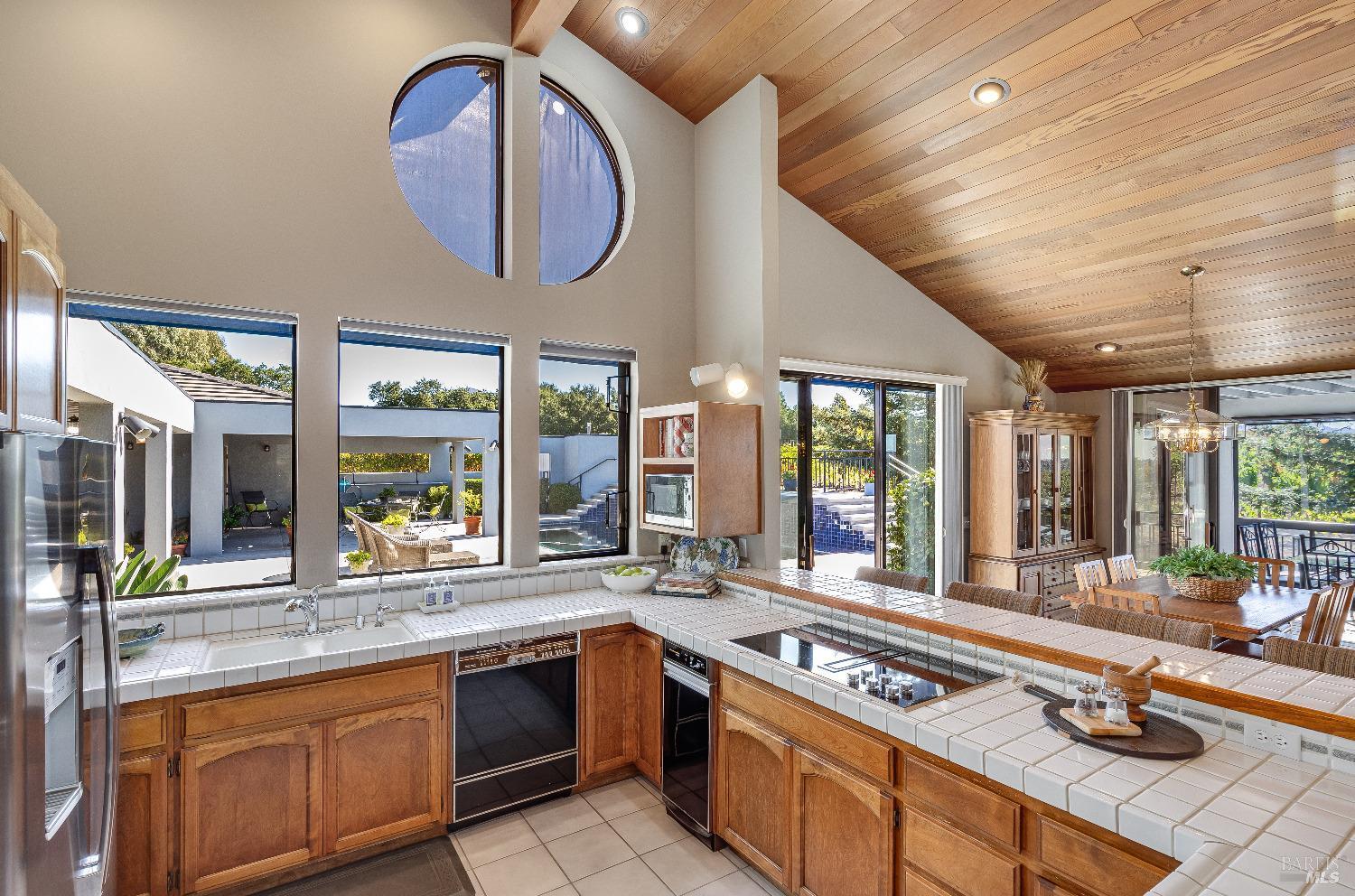 Napa, California, 94558, United States, 4 Bedrooms Bedrooms, ,6 BathroomsBathrooms,Residential,For Sale,1847246