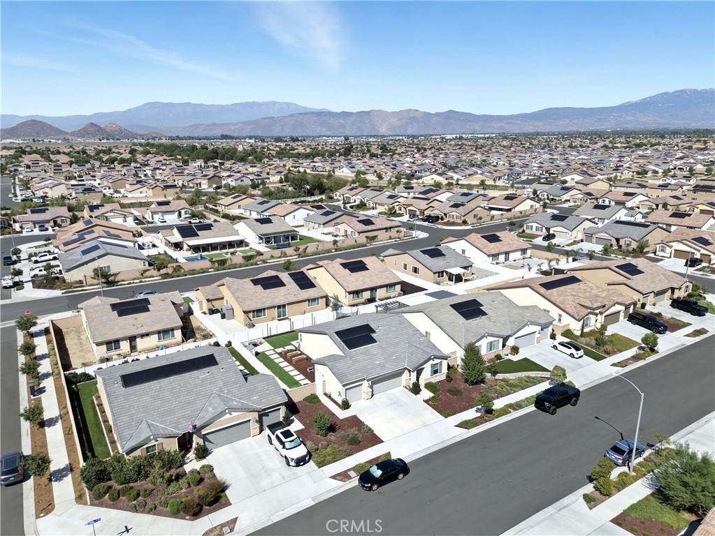 Hemet, California, 92545, United States, 3 Bedrooms Bedrooms, ,2 BathroomsBathrooms,Residential,For Sale,1950235