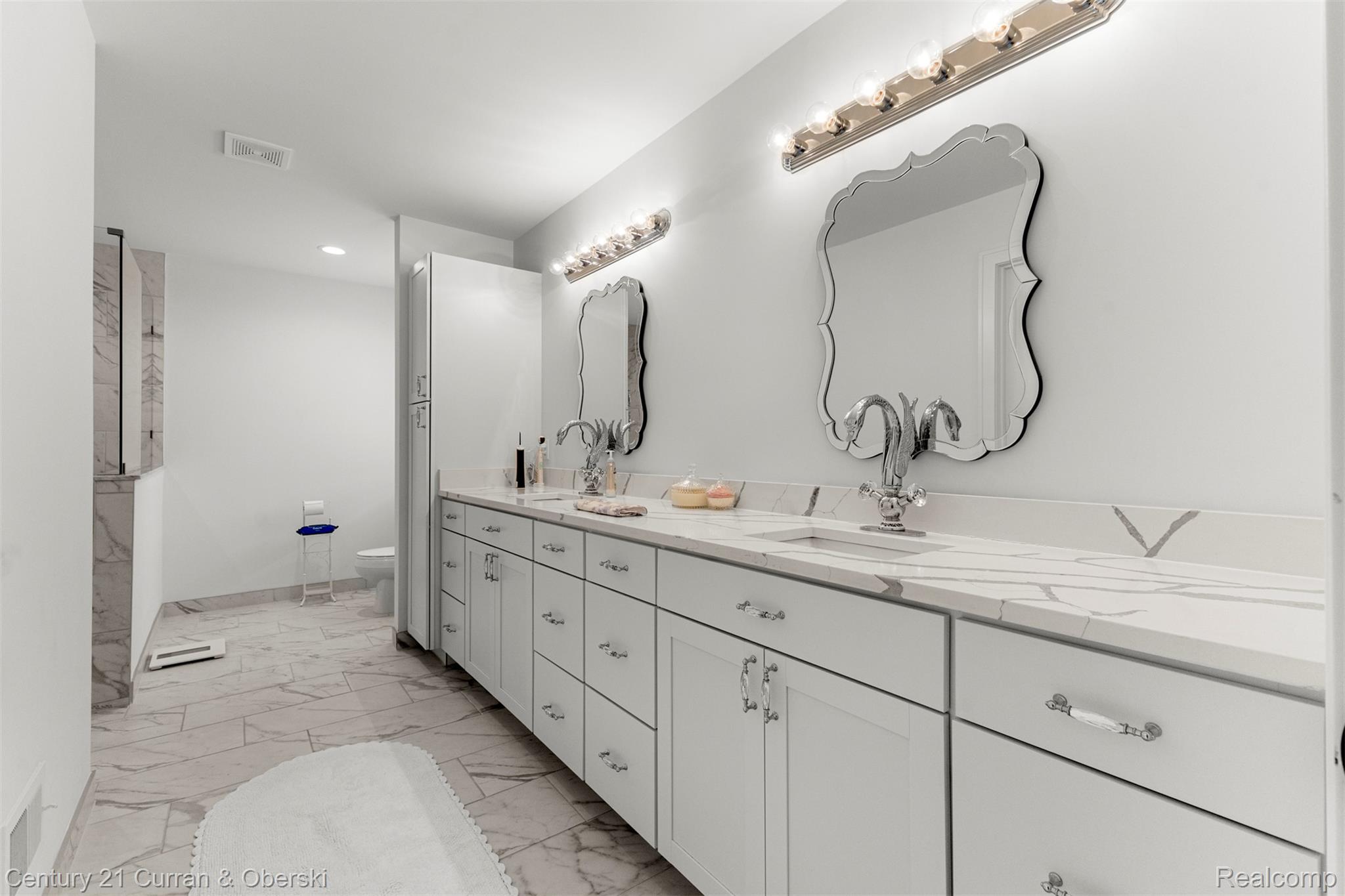 Van Buren Charter Township, Michigan, 48111, United States, 4 Bedrooms Bedrooms, ,3 BathroomsBathrooms,Residential,For Sale,1976116