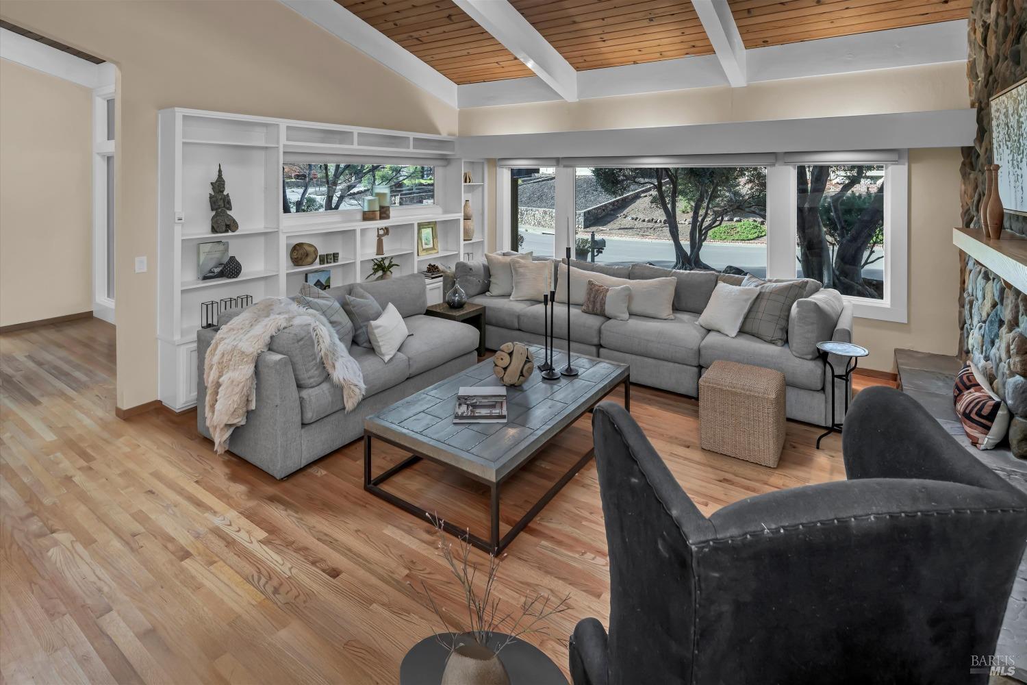 Napa, California, 94558, United States, 3 Bedrooms Bedrooms, ,3 BathroomsBathrooms,Residential,For Sale,1991086