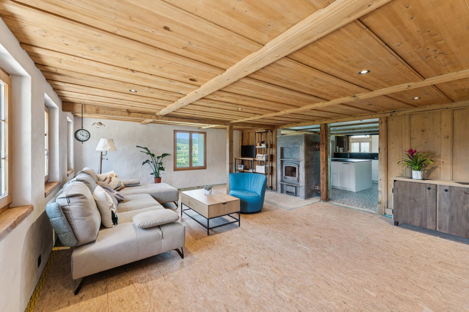 Elegant character house with breathtaking lake and mountain views - 物件實景
