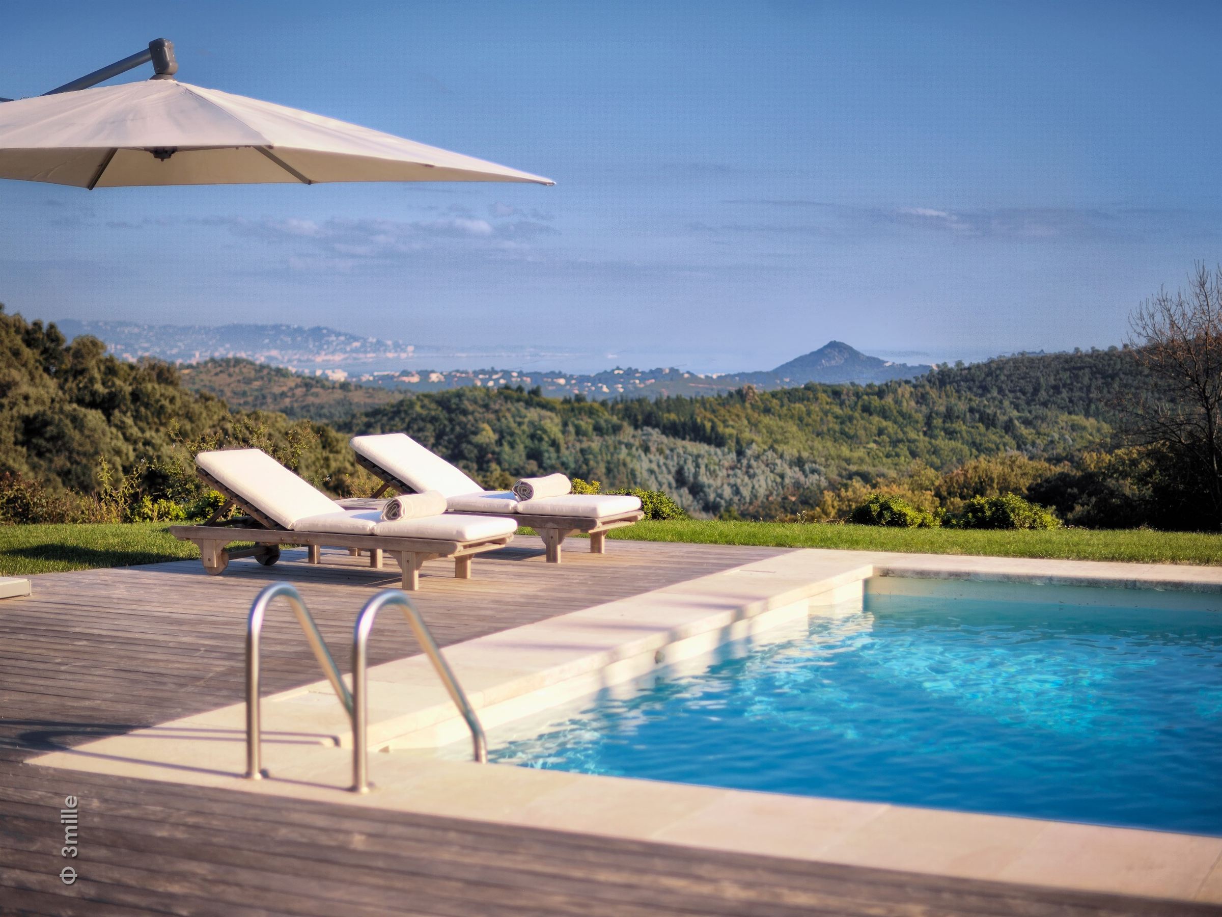  Exceptional Provençal estate for sale in the French Riviera with sea views, 30 … - 物件實景