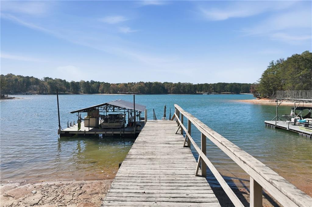 Buford, Georgia, 30518, United States, 4 Bedrooms Bedrooms, ,4 BathroomsBathrooms,Residential,For Sale,1986325