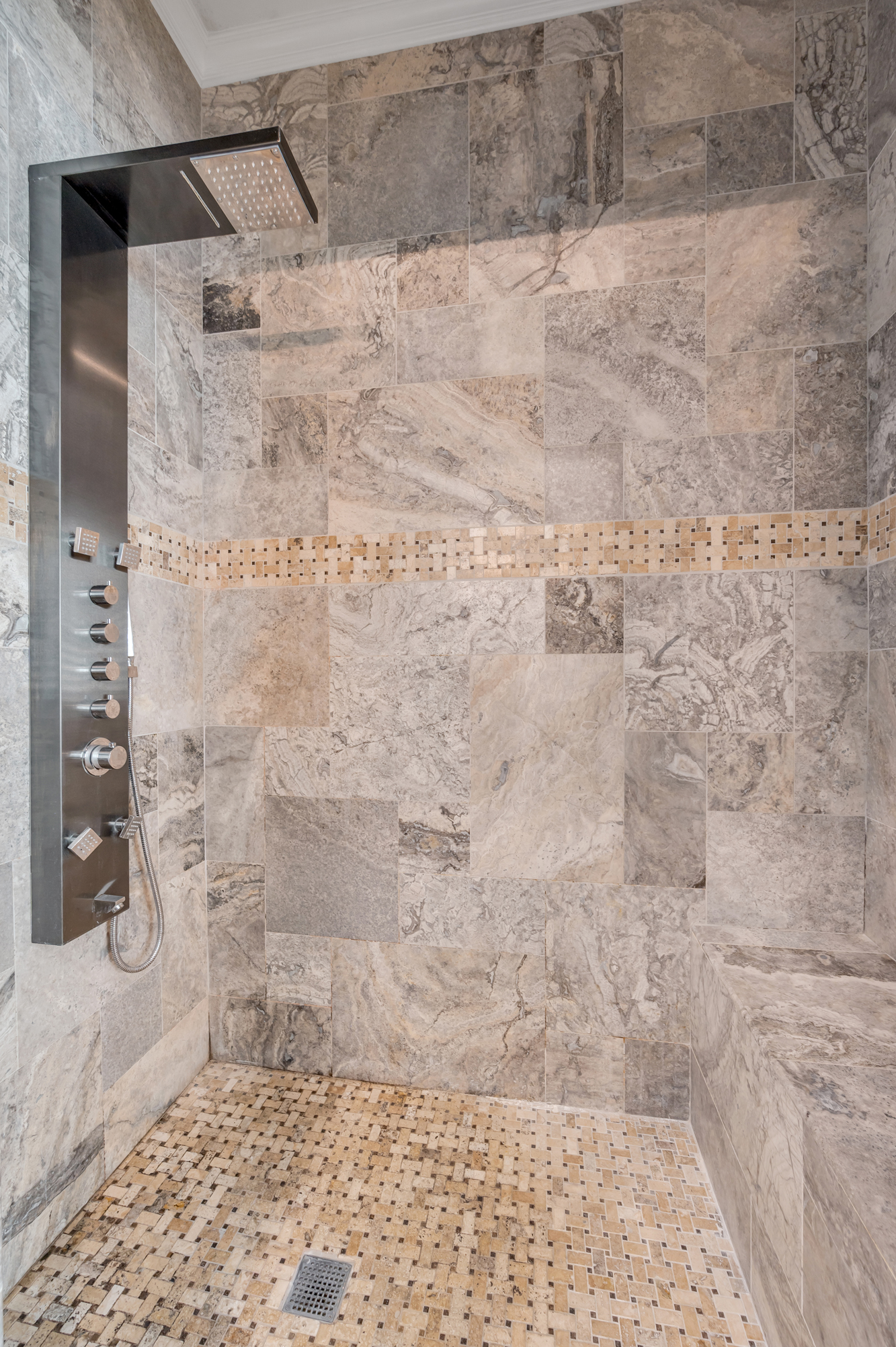  315 Whispering Brook Drive - 物件實景