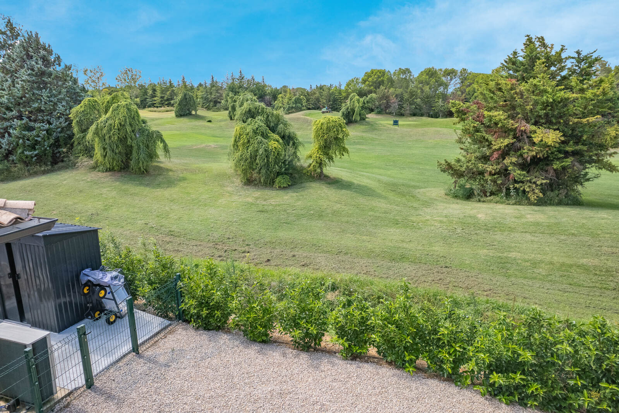  One-story Contemporary Villa in Golf Torremirona - 物件實景