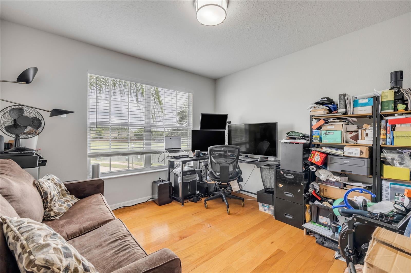 ORLANDO, Florida, 32835, United States, 4 Bedrooms Bedrooms, ,3 BathroomsBathrooms,Residential,For Sale,1885339