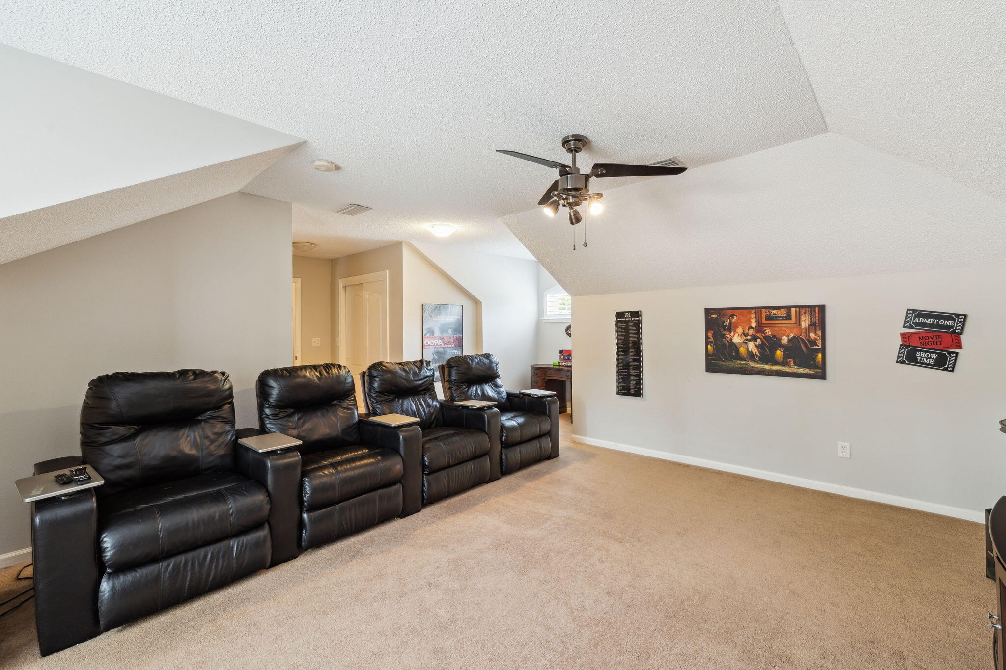 Niceville, Florida, 32578, United States, 4 Bedrooms Bedrooms, ,4 BathroomsBathrooms,Residential,For Sale,1836743