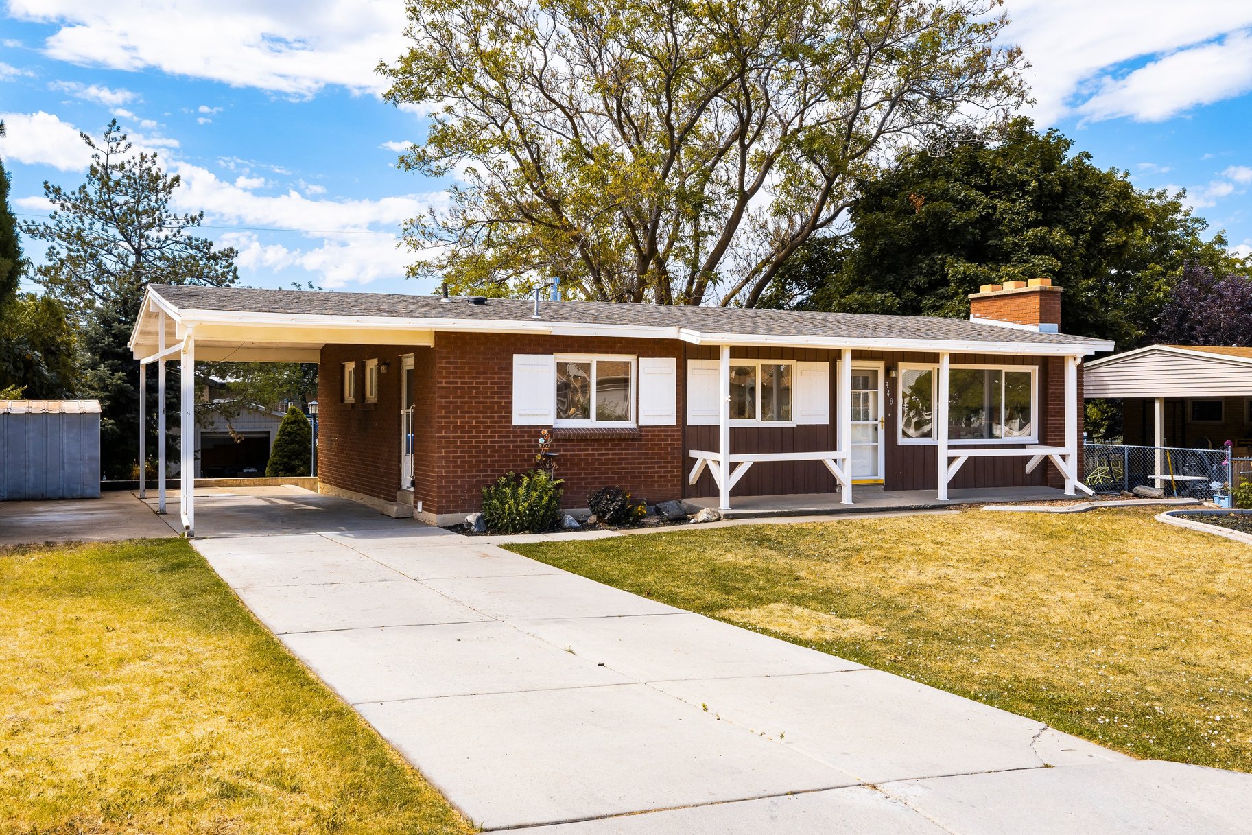  Fully Renovated Rambler With Large Primary En-Suite - 物件實景