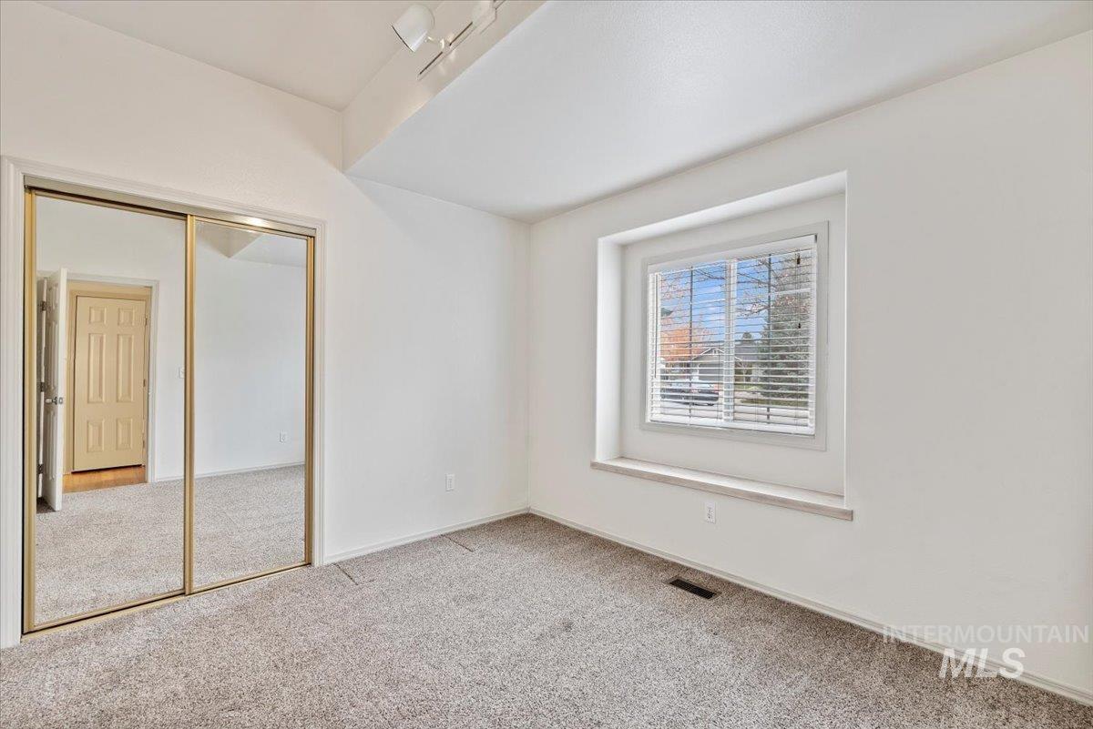 Boise, Idaho, 83716, United States, 3 Bedrooms Bedrooms, ,2 BathroomsBathrooms,Residential,For Sale,1995965