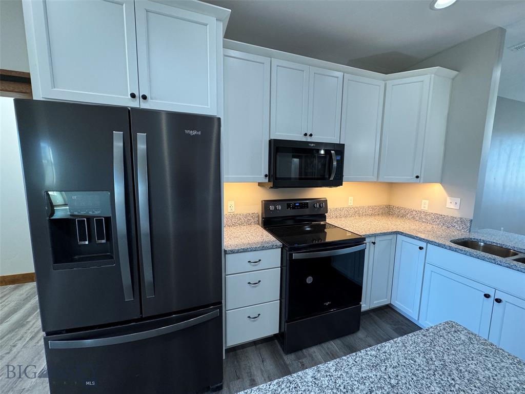 Deer Lodge, Montana, 59722, United States, 3 Bedrooms Bedrooms, ,3 BathroomsBathrooms,Residential,For Sale,2005243