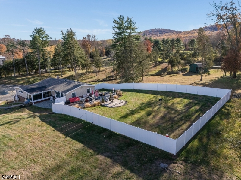 Readington Twp., New Jersey, 08833, United States, 3 Bedrooms Bedrooms, ,3 BathroomsBathrooms,Residential,For Sale,1989255