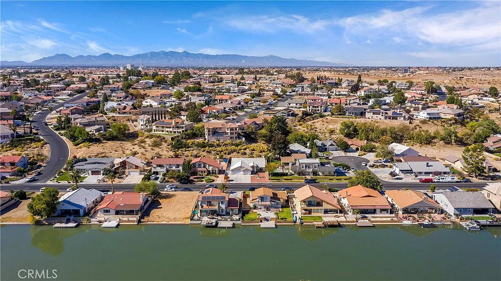 Victorvile, California, 92395, United States, 4 Bedrooms Bedrooms, ,2 BathroomsBathrooms,Residential,For Sale,1978607