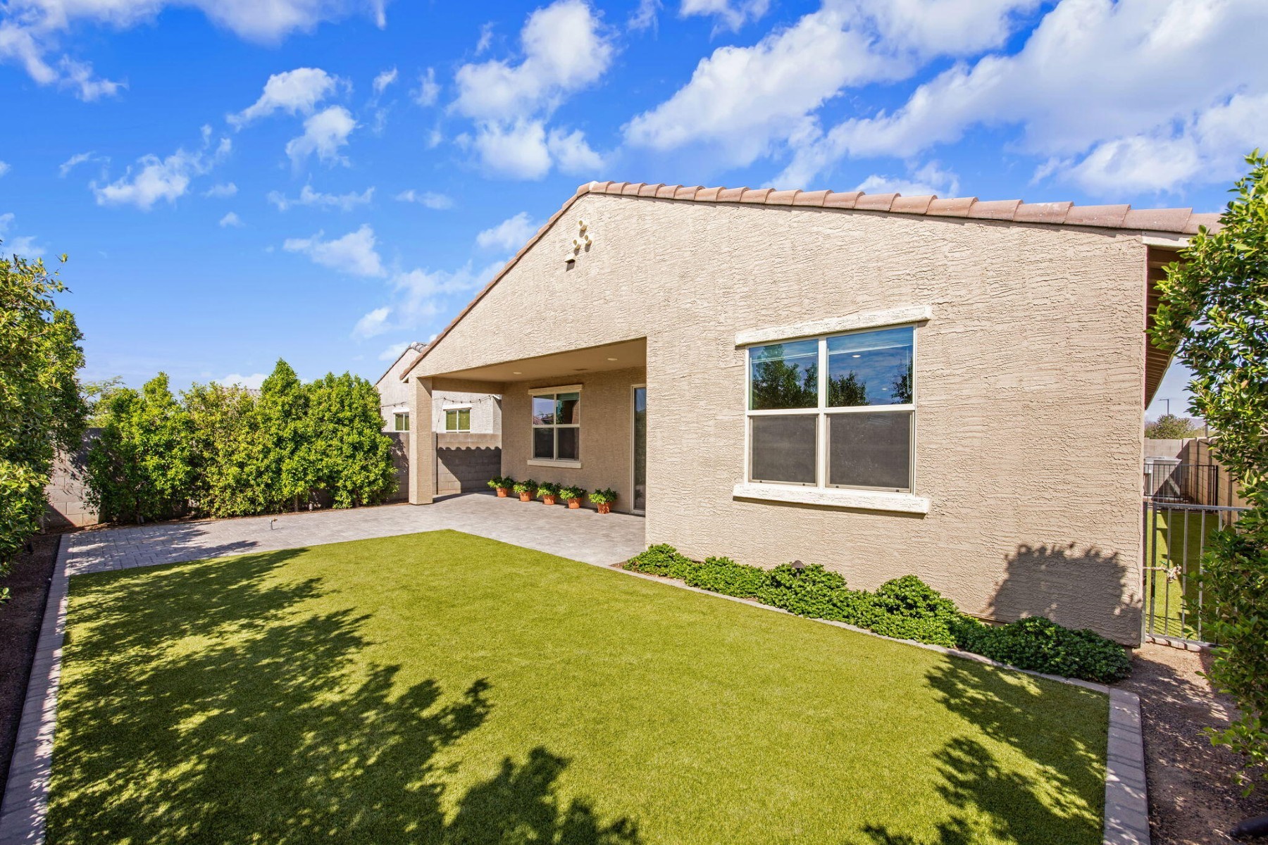  16023 W El Cortez Place¦Surprise, AZ - 物件實景