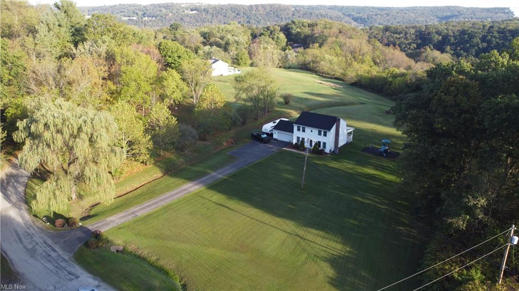 Chester, West Virginia, 26034, United States, 3 Bedrooms Bedrooms, ,3 BathroomsBathrooms,Residential,For Sale,1975770