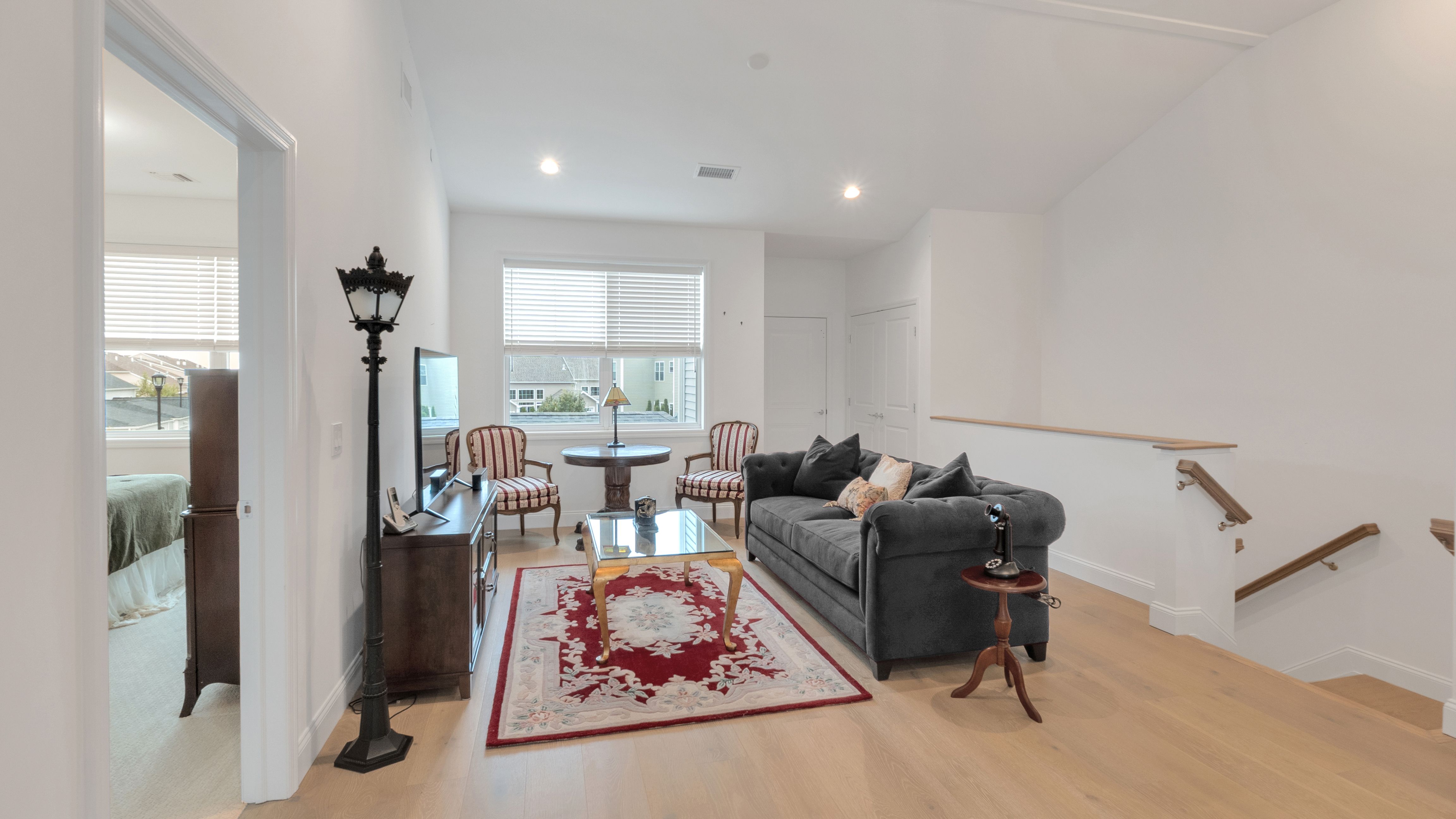  272 Silver Timber Drive, Yaphank, NY, 11980 - 物件實景
