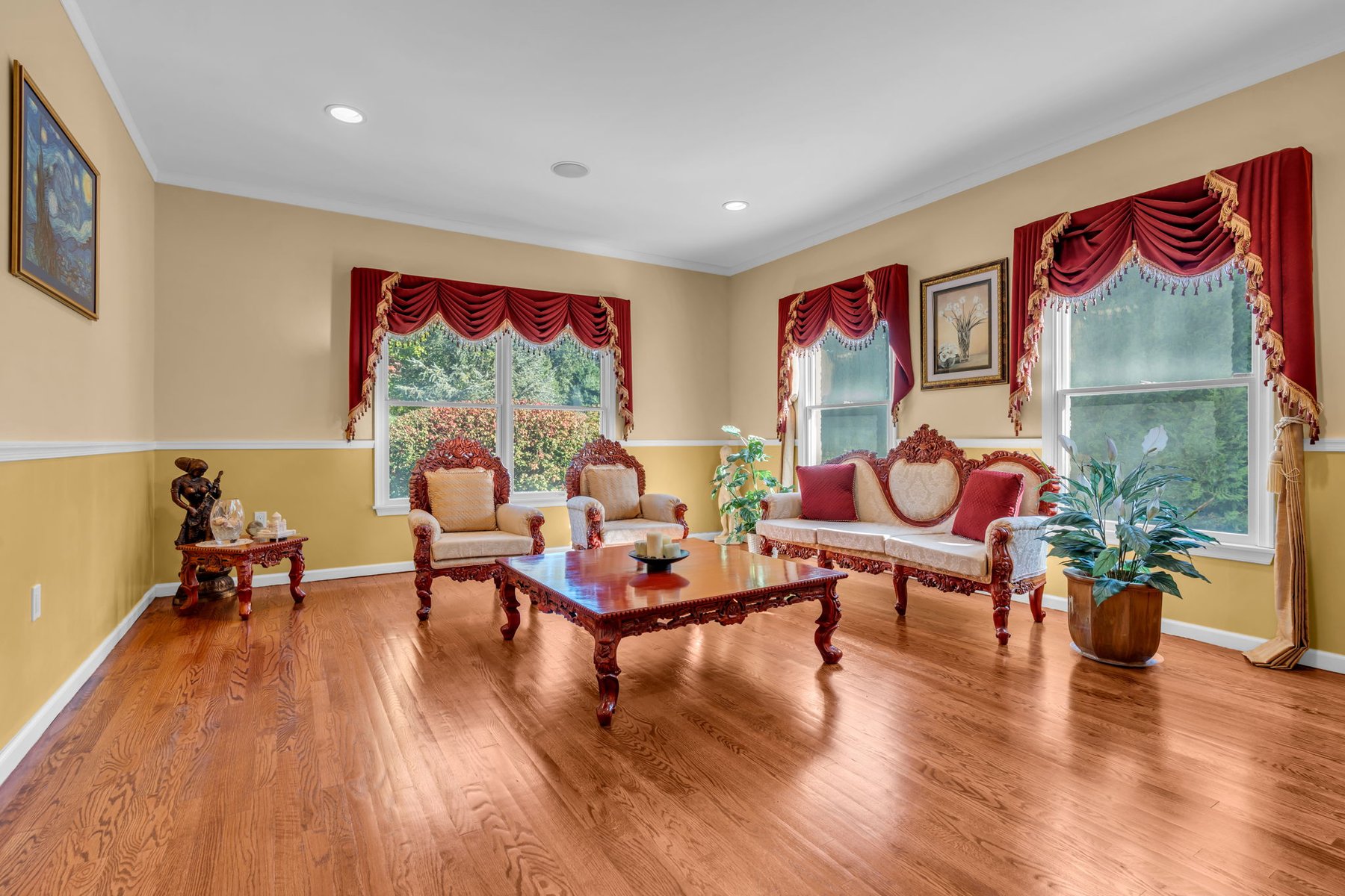  Luxury Multi-Generational Estate - 物件實景
