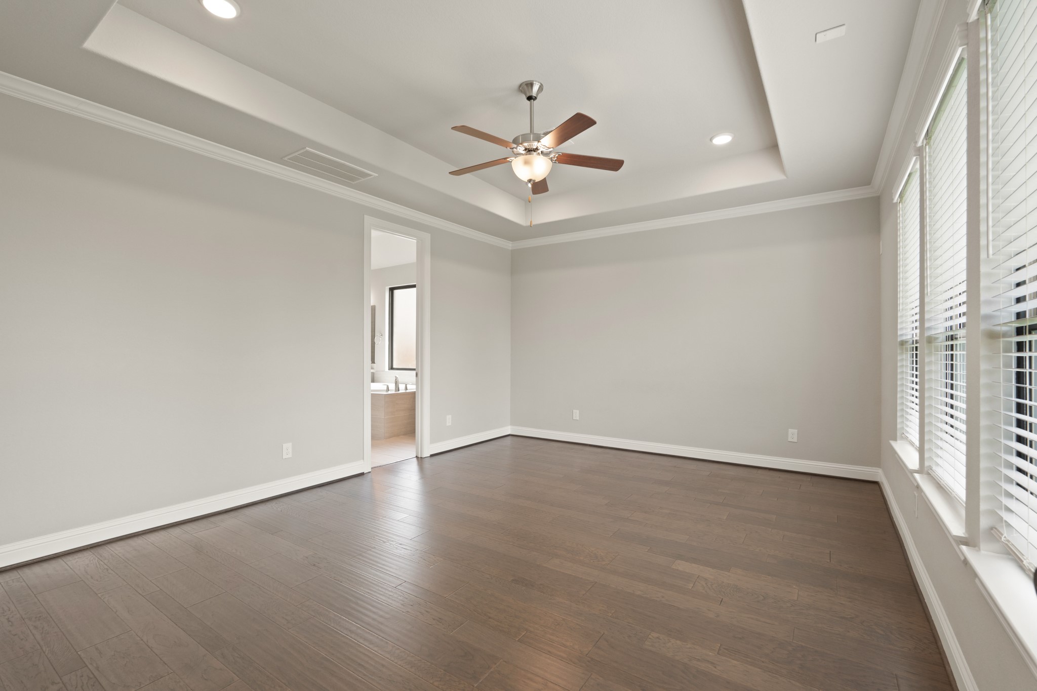 Katy, Texas, 77494, United States, 4 Bedrooms Bedrooms, ,3 BathroomsBathrooms,Residential,For Sale,1903819