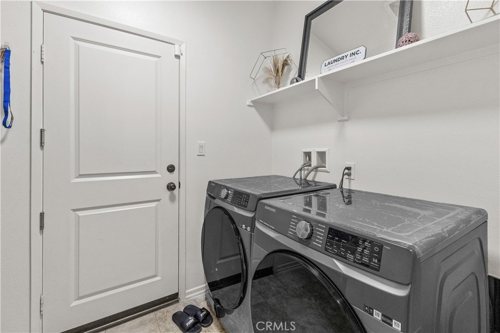 Beaumont, California, 92223, United States, 3 Bedrooms Bedrooms, ,2 BathroomsBathrooms,Residential,For Sale,1981518