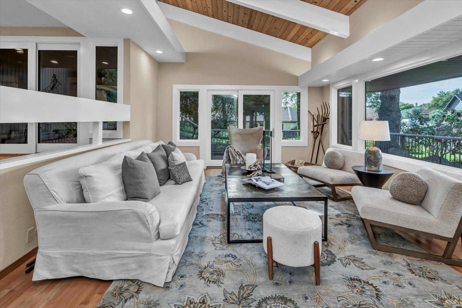 Napa, California, 94558, United States, 3 Bedrooms Bedrooms, ,3 BathroomsBathrooms,Residential,For Sale,1991086