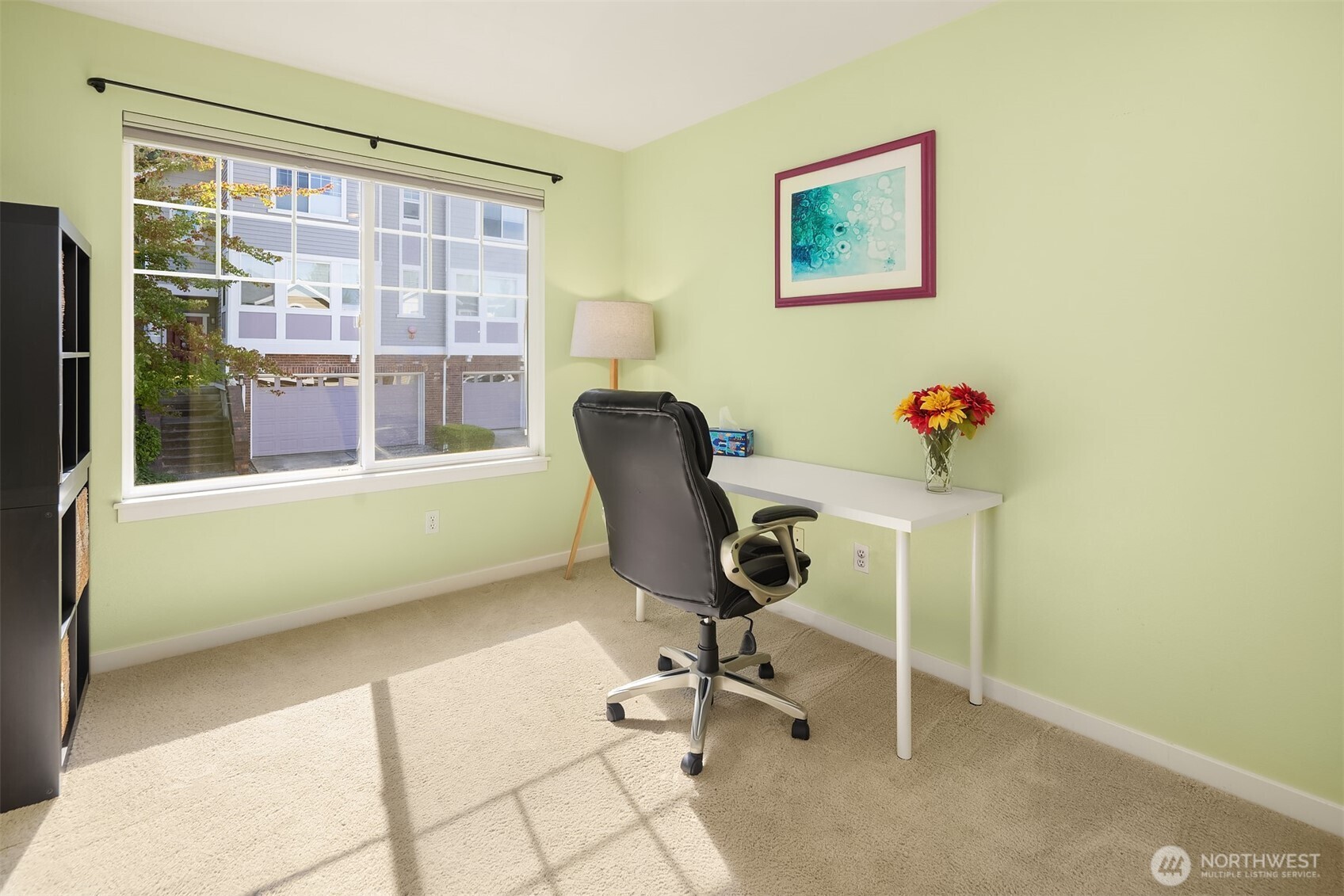 Woodinville, Washington, 98072, United States, 3 Bedrooms Bedrooms, ,3 BathroomsBathrooms,Residential,For Sale,1948007