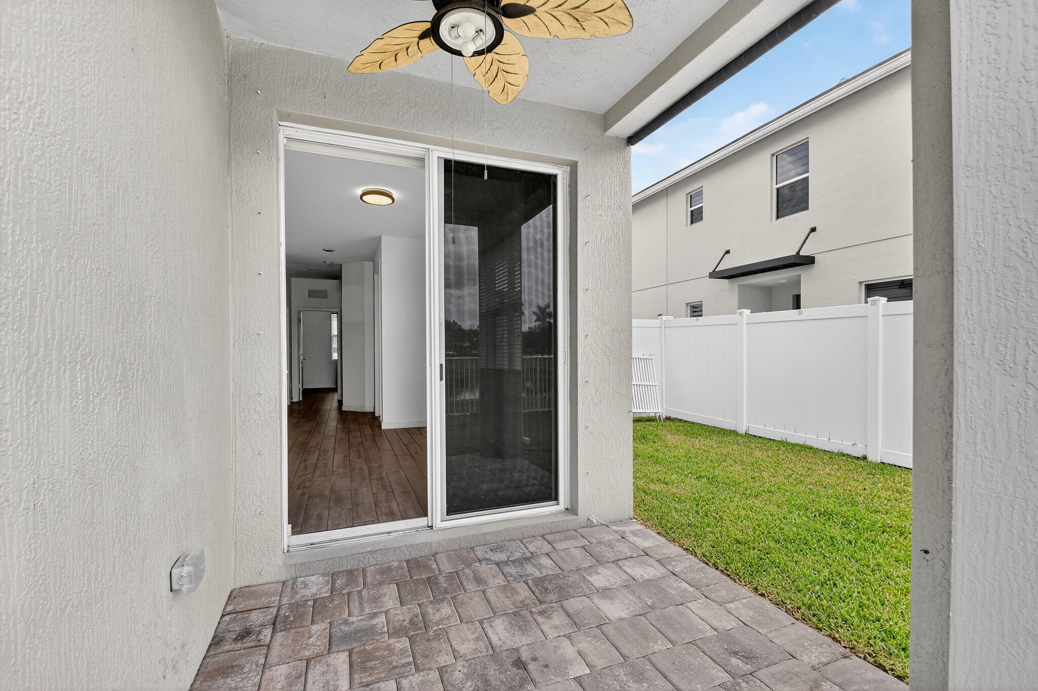 Lake Worth, Florida, 33467, United States, 4 Bedrooms Bedrooms, ,3 BathroomsBathrooms,Residential,For Sale,1995557