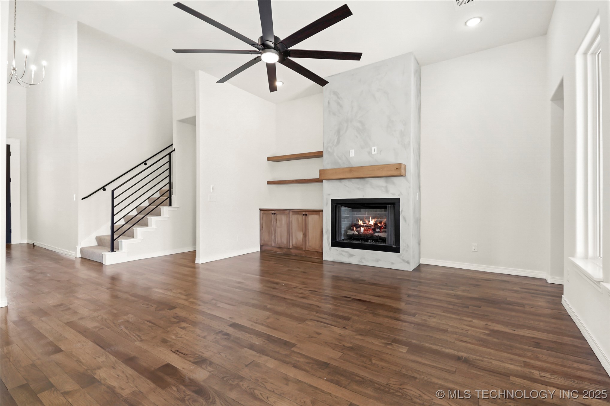 Bixby, Oklahoma, 74008, United States, 4 Bedrooms Bedrooms, ,4 BathroomsBathrooms,Residential,For Sale,1827435