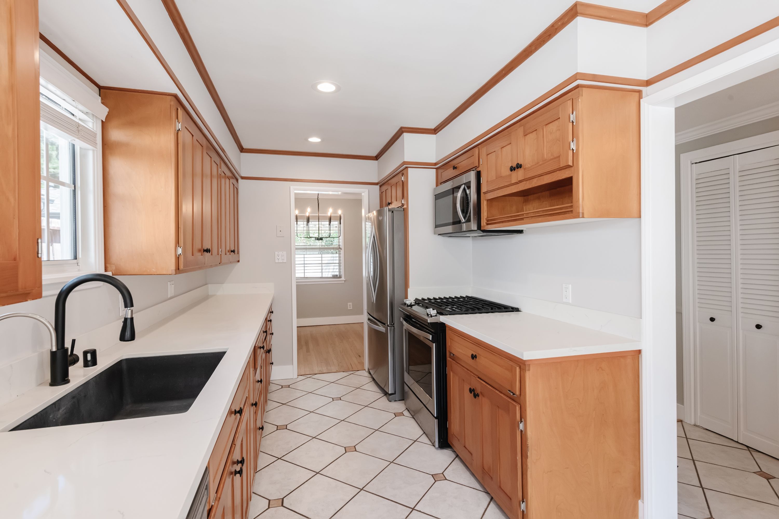  3651 West 147th Street, Hawthorne, CA 90250 - 物件實景