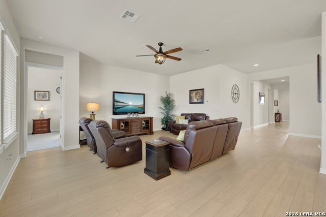 New Braunfels, Texas, 78132, United States, 4 Bedrooms Bedrooms, ,3 BathroomsBathrooms,Residential,For Sale,2025868