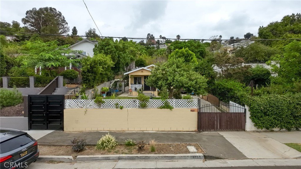 Los Angeles, California, 90065, United States, 2 Bedrooms Bedrooms, ,1 BathroomBathrooms,Residential,For Sale,1931706