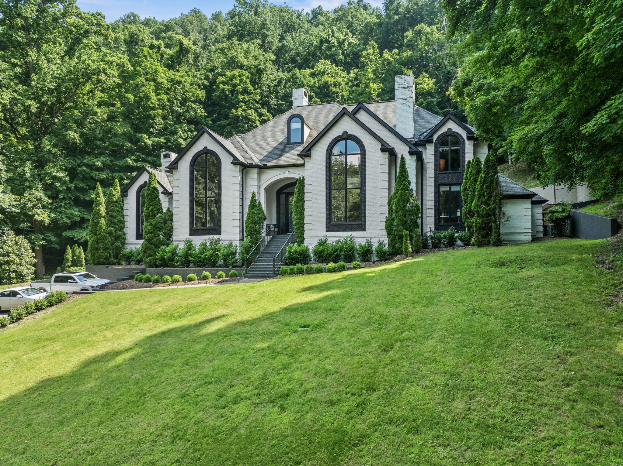Nashville, Tennessee, 37215, United States, 5 Bedrooms Bedrooms, ,11 BathroomsBathrooms,Residential,For Sale,1885456