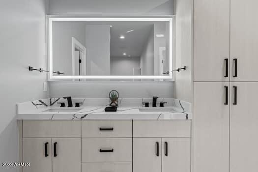 Wickenburg, Arizona, 85390, United States, 3 Bedrooms Bedrooms, ,3 BathroomsBathrooms,Residential,For Sale,1985704