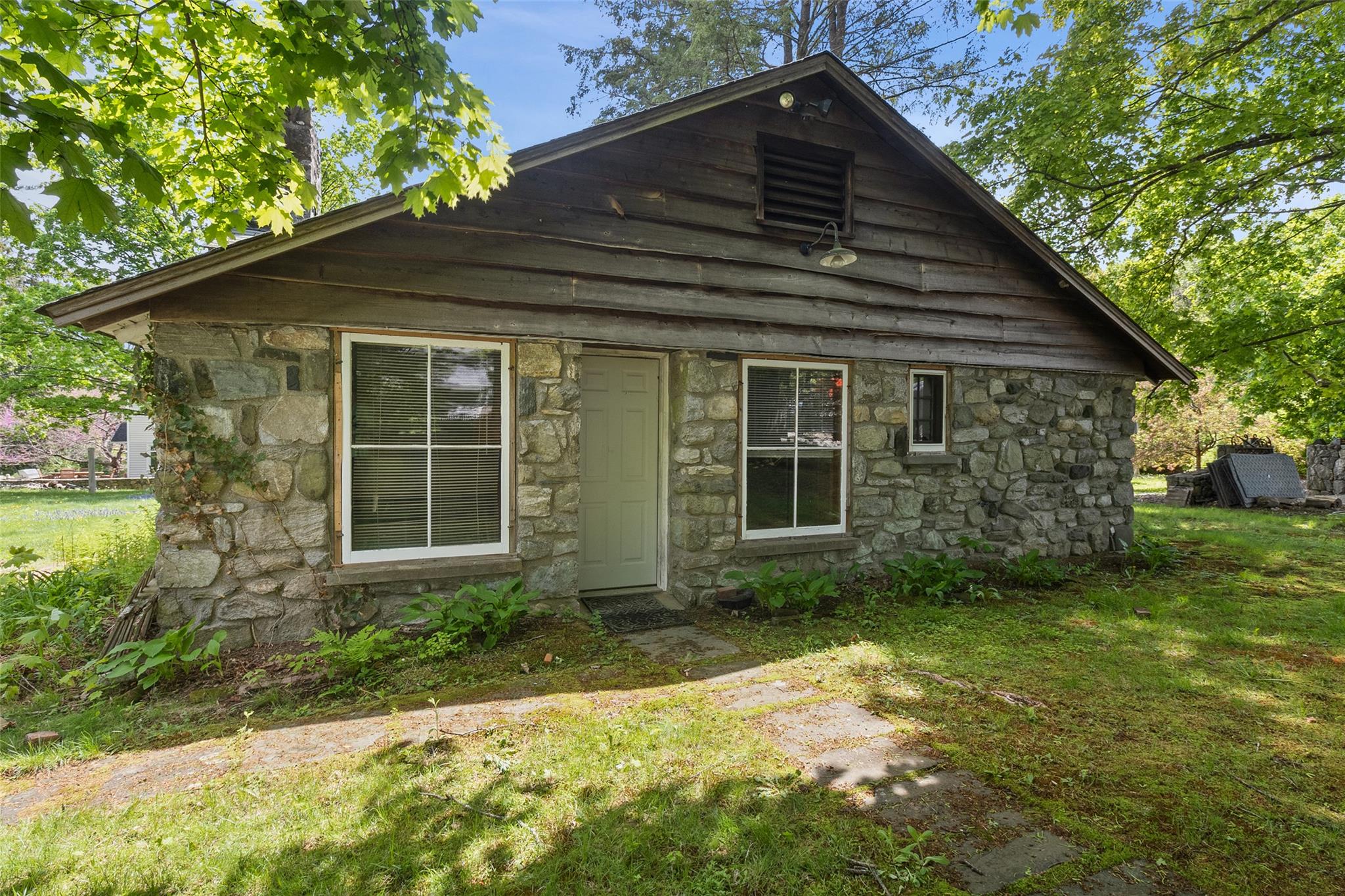 Mahopac, New York, 10541, United States, 3 Bedrooms Bedrooms, ,3 BathroomsBathrooms,Residential,For Sale,1804157
