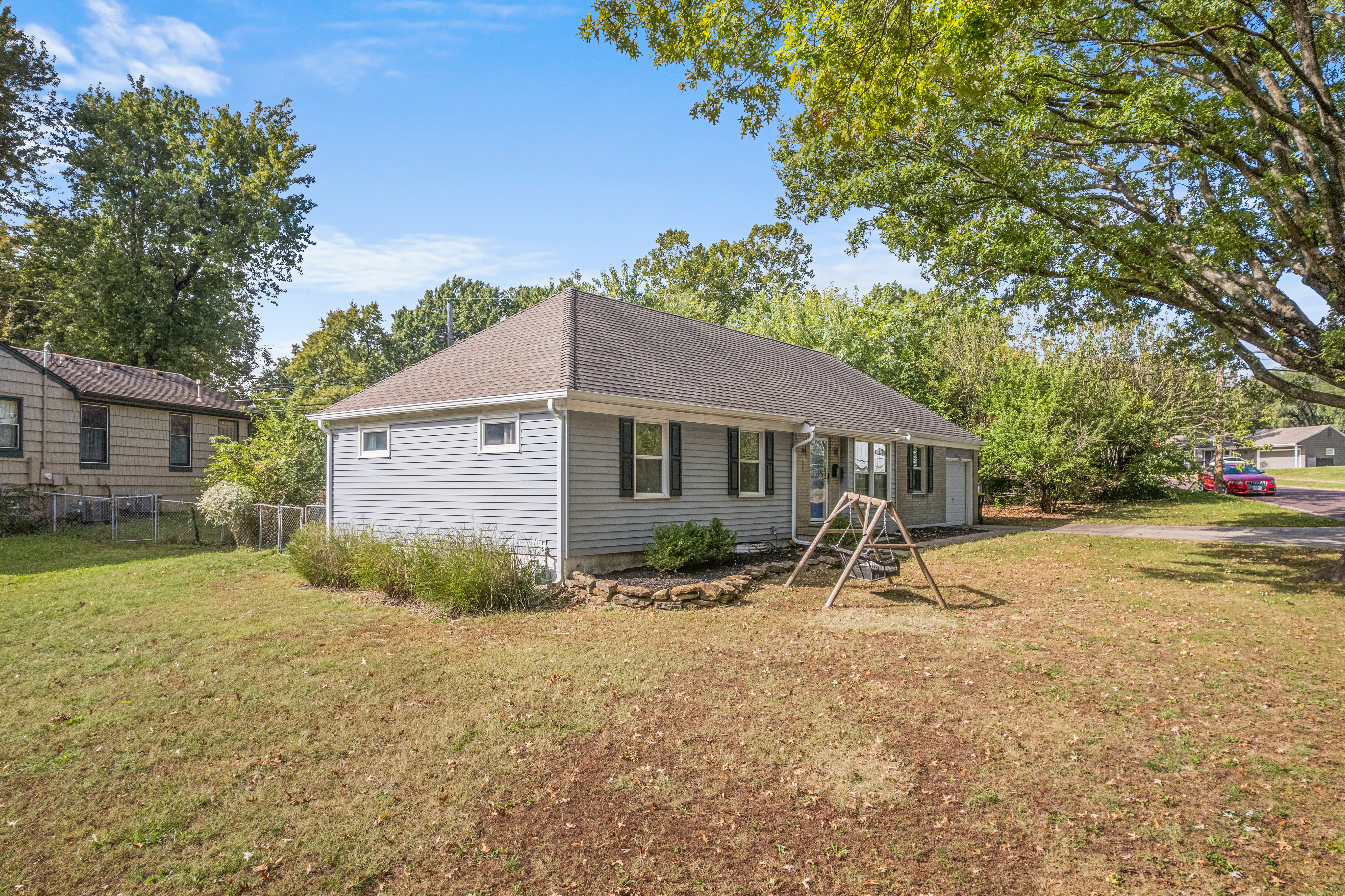  9702 Eby Street, Overland Park, KS 66212 - 物件實景
